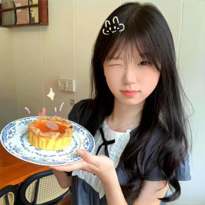 好莱坞诈骗女王